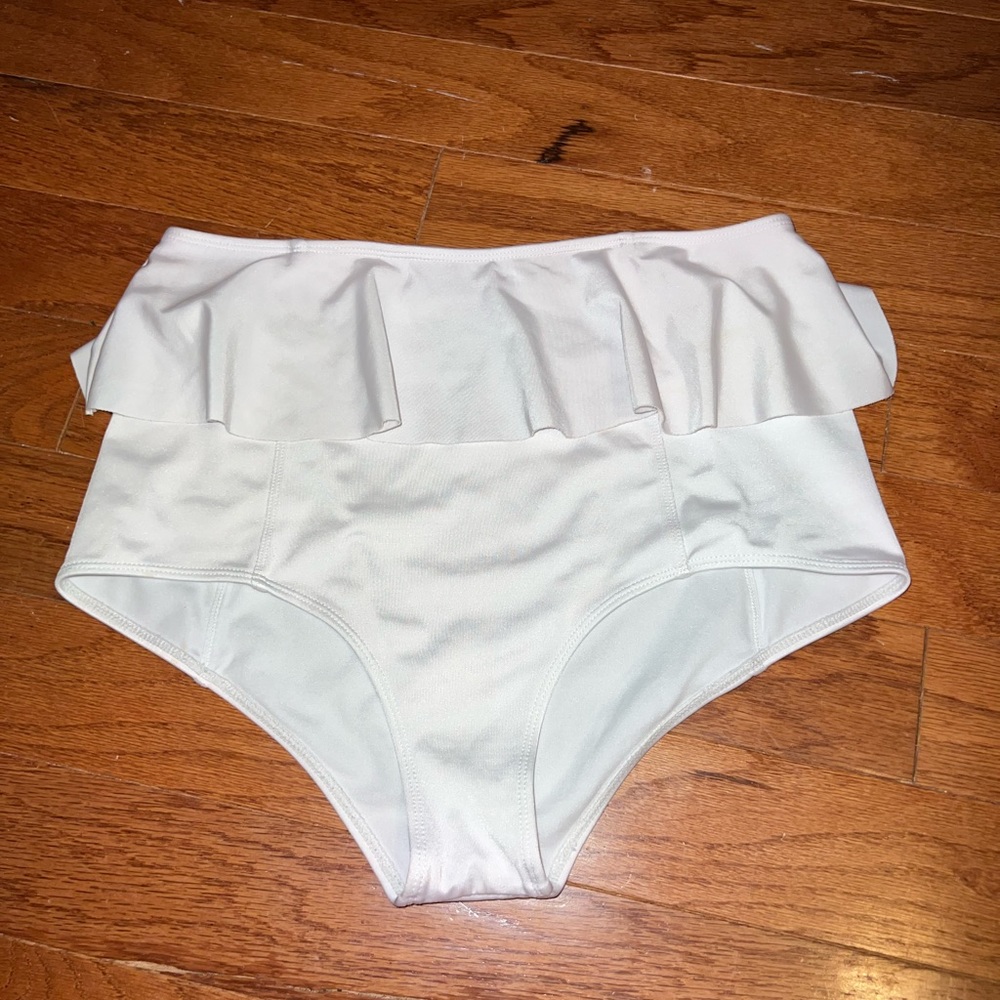 Kortni Jeane White Peplum High-Waisted Swim Bottoms